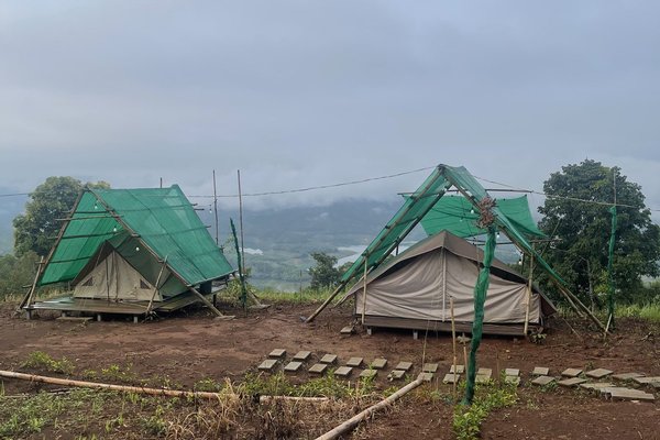 The Mơ Camping